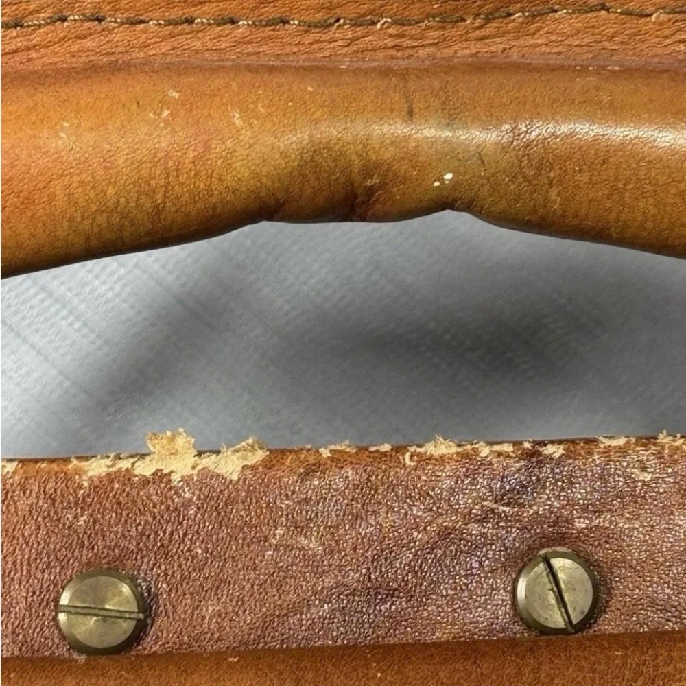 Men’s Tan Leather Briefcase with Shoulder Strap
